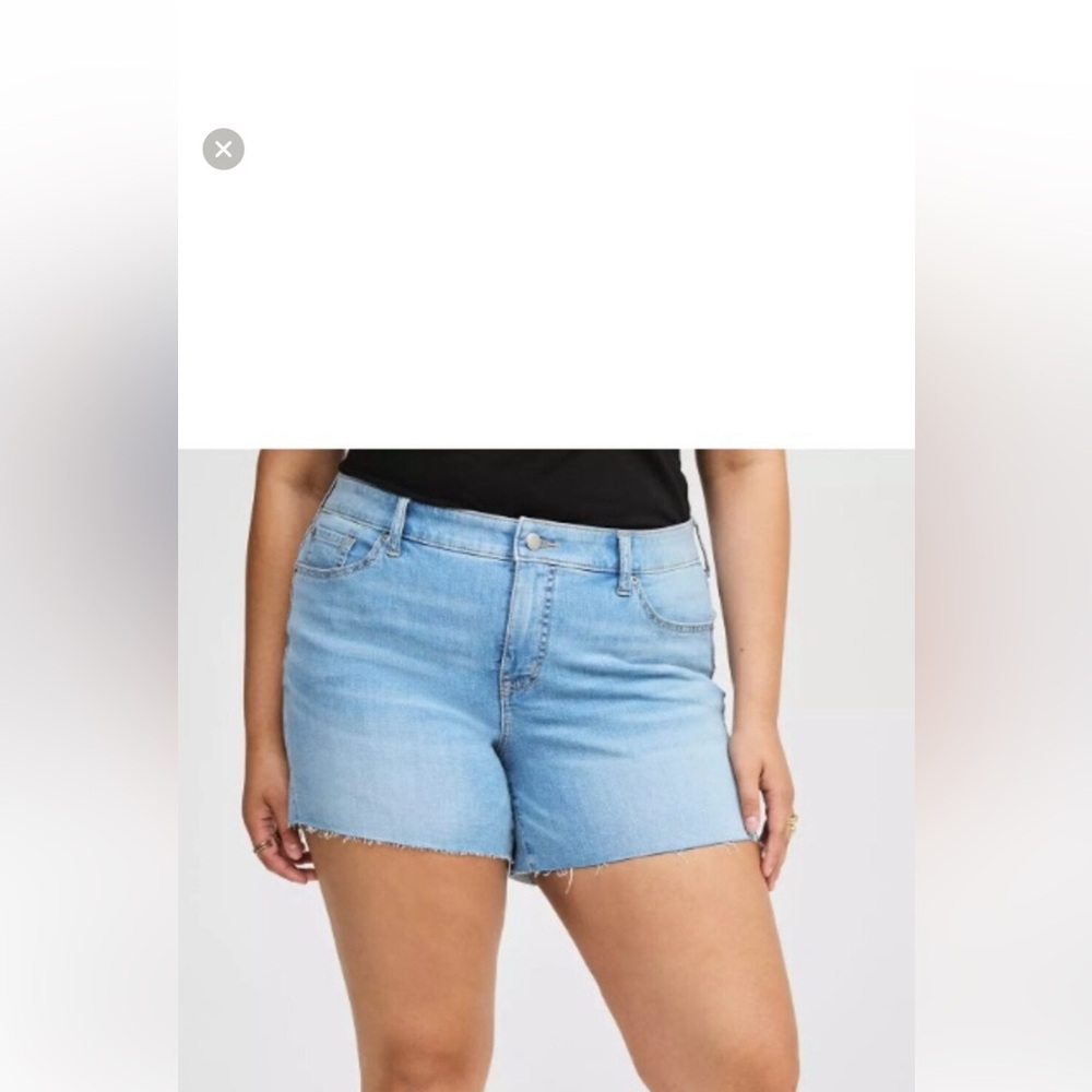 Torrid 5” shorts size 20